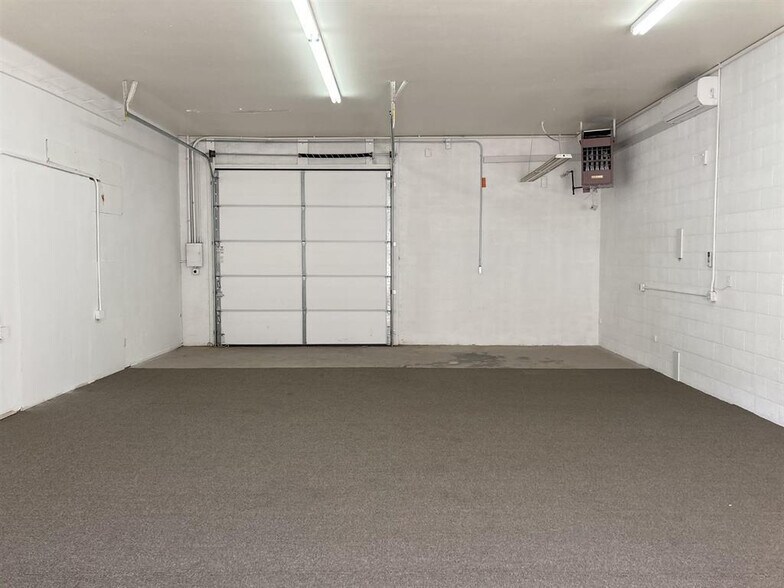 More Photos Of 2940 I-70 Business Loop, Grand Junction Flex For Sale
