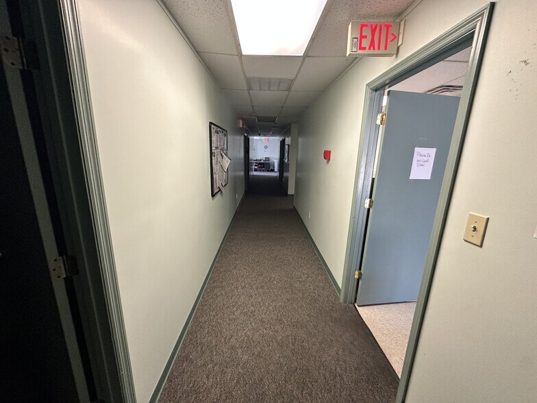 More Photos Of 709 Davidson St, Tullahoma Serviced Offices For Sale