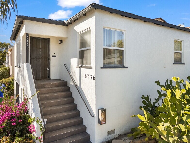 More Photos Of 5738 Meade Ave, San Diego Apartments For Sale