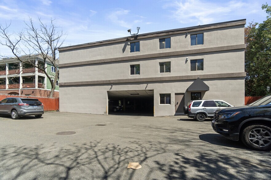 More Photos Of 289 Main Ave, Norwalk Apartments For Sale