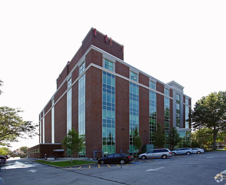 Primary Photo Of 2 Pillsbury St, Concord Office For Sale