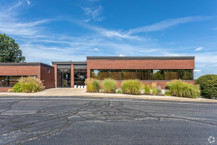 More Photos Of 86 Baker Ave Ext, Concord Medical For Lease