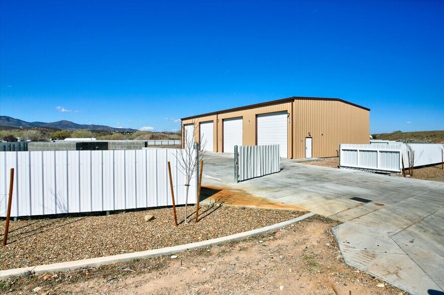 More Photos Of 516 S Cold Water Ln, Dewey Industrial For Sale