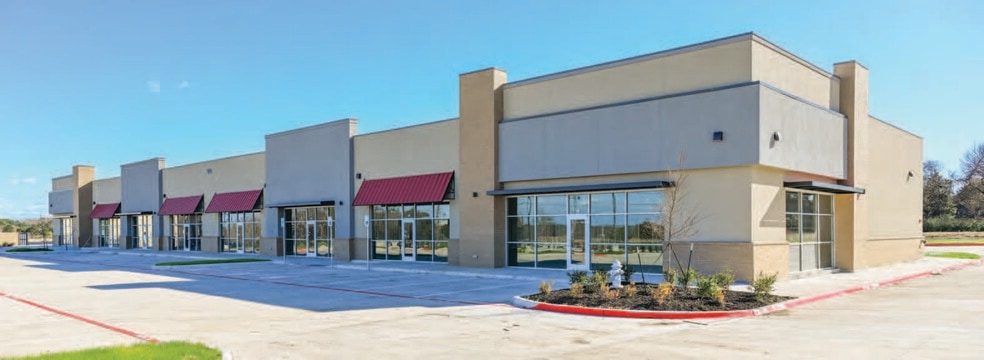 Primary Photo Of 1314 W Wintergreen Rd, DeSoto Restaurant For Lease