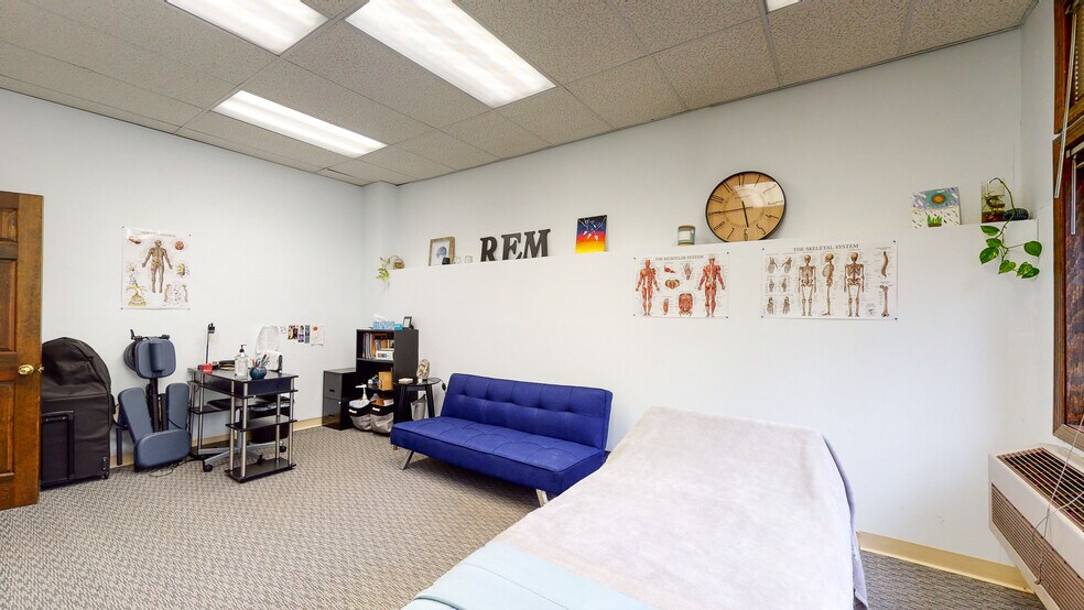 More Photos Of 6 Way Rd, Middlefield Office For Sale