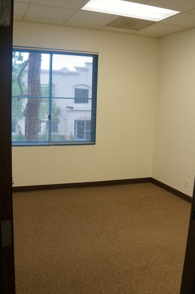 More Photos Of 32242 Paseo Adelanto, San Juan Capistrano Showroom For Lease