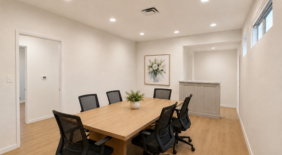 More Photos Of 5924 West Blvd, Los Angeles Office For Sale