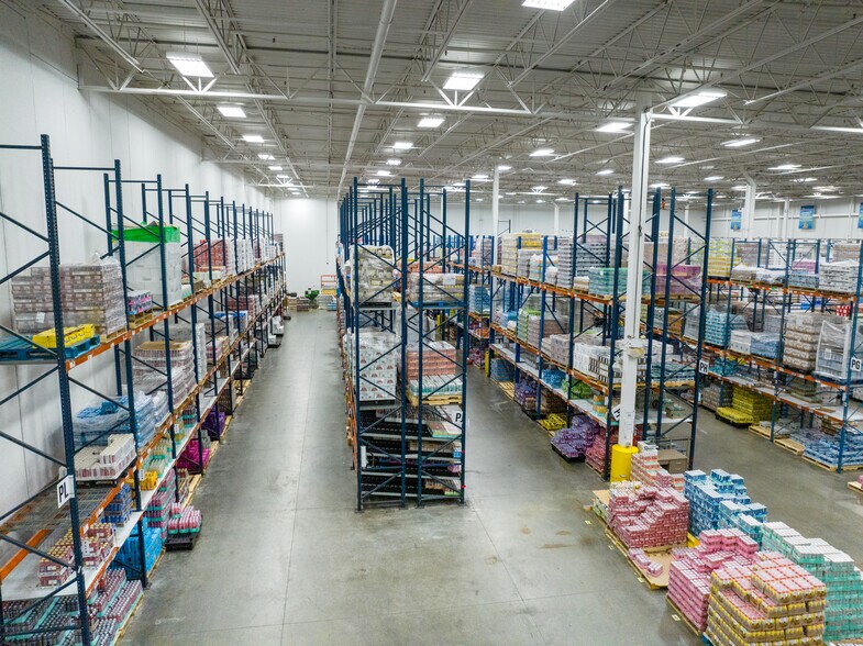 More Photos Of 10777 High Point Dr, Olive Branch Distribution For Sale