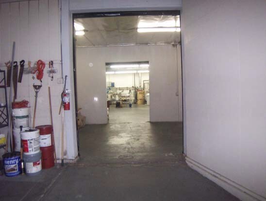 More Photos Of 3002 Hyde Park Blvd, Los Angeles Warehouse For Lease