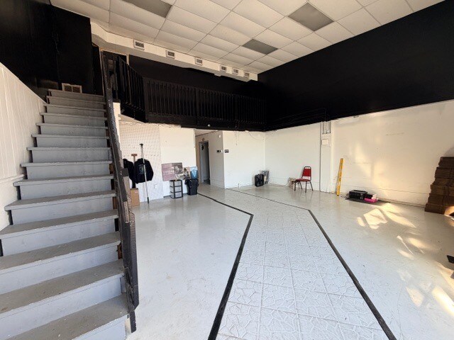 More Photos Of 1725 S Nova Rd, Daytona Beach Warehouse For Sale