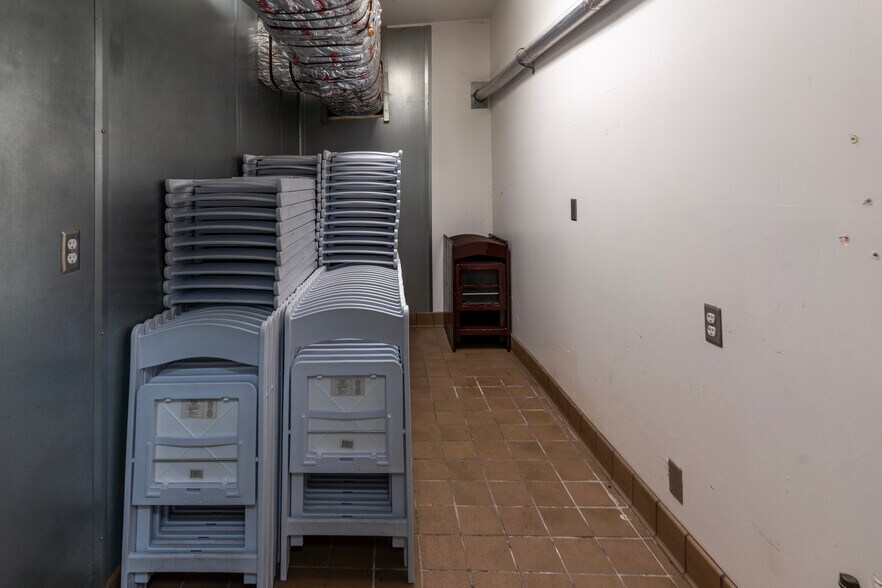 More Photos Of 6775 S 900 E, Midvale Loft Creative Space For Sale