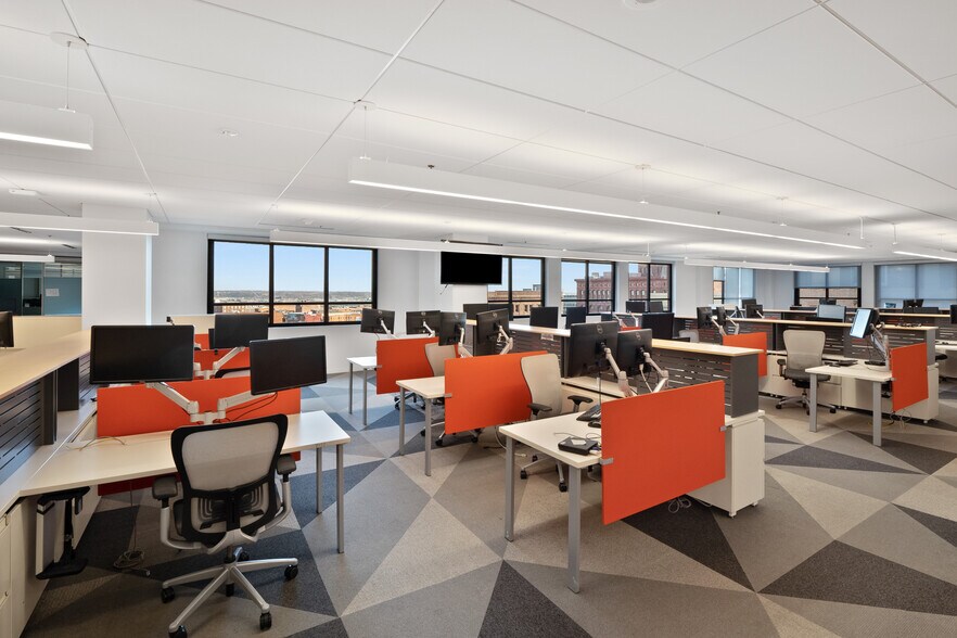 More Photos Of 210 W 10th St, Kansas City Office For Lease