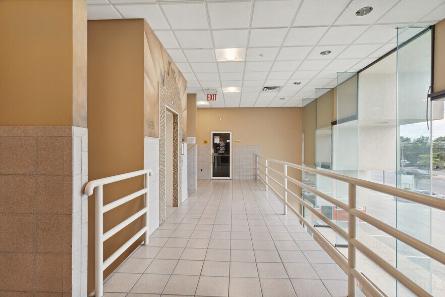 More Photos Of 2025 Richmond Ave, Staten Island Storefront Retail Office For Sale