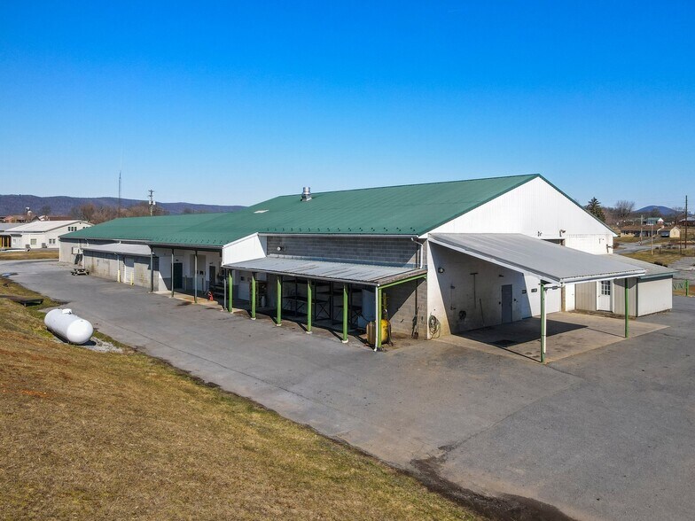 More Photos Of 12258 Buchanan Trl W, Mercersburg Flex For Lease