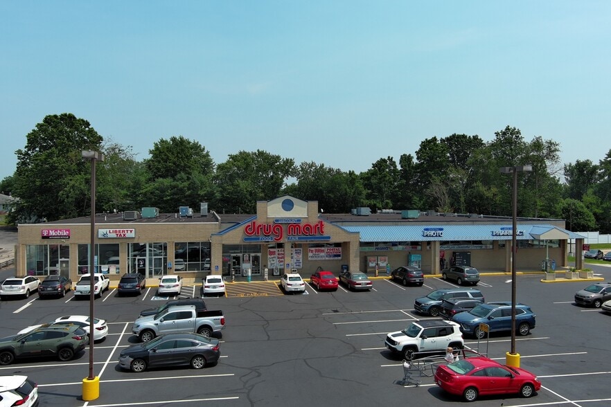 More Photos Of 699-711 Canton Rd, Akron Freestanding For Sale