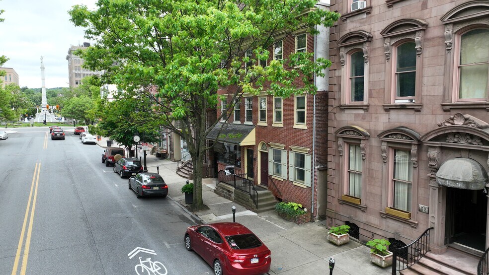 More Photos Of 28 N 3rd St, Easton Office Residential For Lease