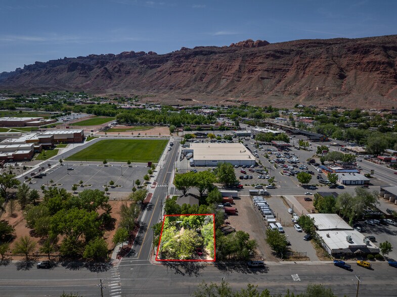 More Photos Of 86 E 300 S, Moab Flex For Sale