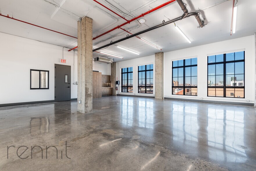 More Photos Of 640 Parkside Ave, Brooklyn Warehouse For Lease