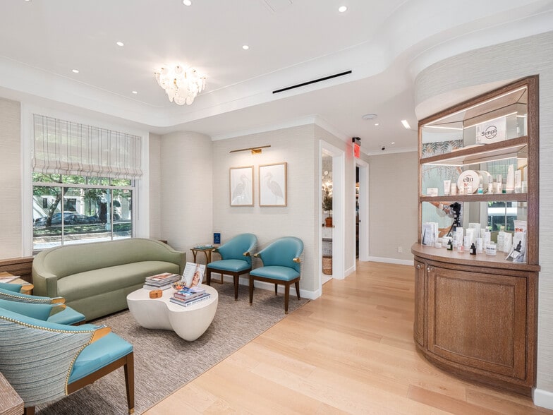 More Photos Of 1075 Park Ave, New York Apartments For Sale