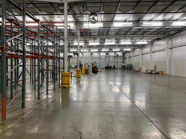 More Photos Of 701 A Ave, Grundy Center Distribution For Sale