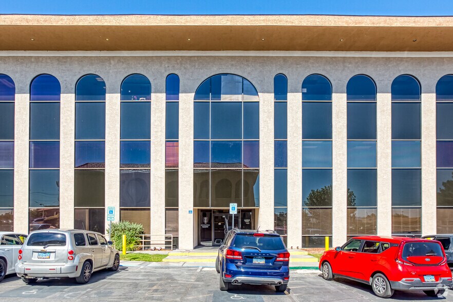 More Photos Of 1820 E Sahara Ave, Las Vegas Unknown For Lease