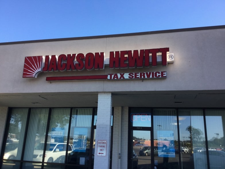 More Photos Of 8102 N Davis Hwy, Pensacola Unknown For Lease