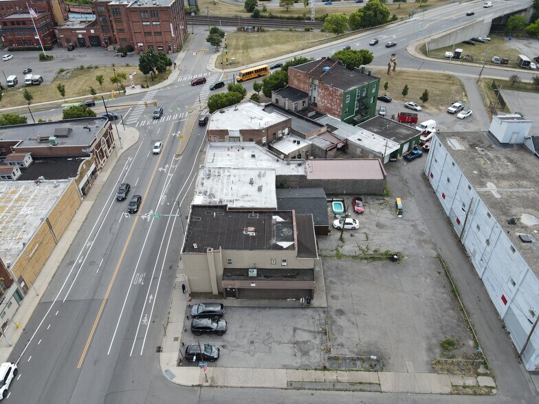 More Photos Of 473 N Goodman St, Rochester Storefront Retail Residential For Sale