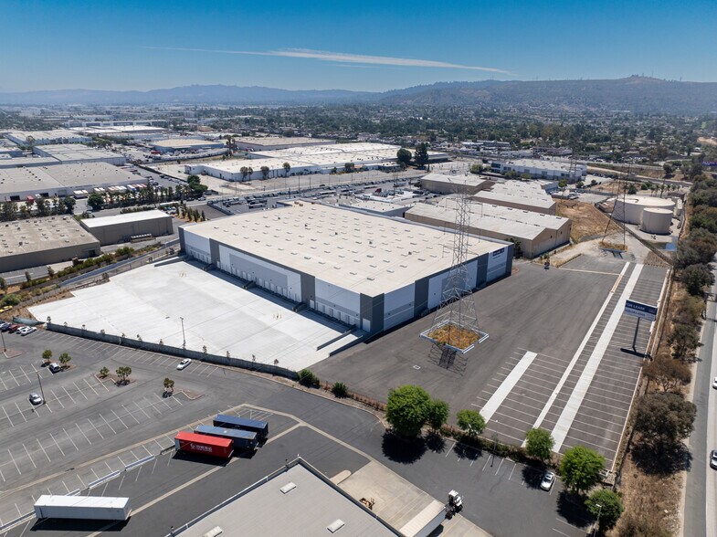 Primary Photo Of 357 N Covina Ln, City Of Industry Warehouse For Lease