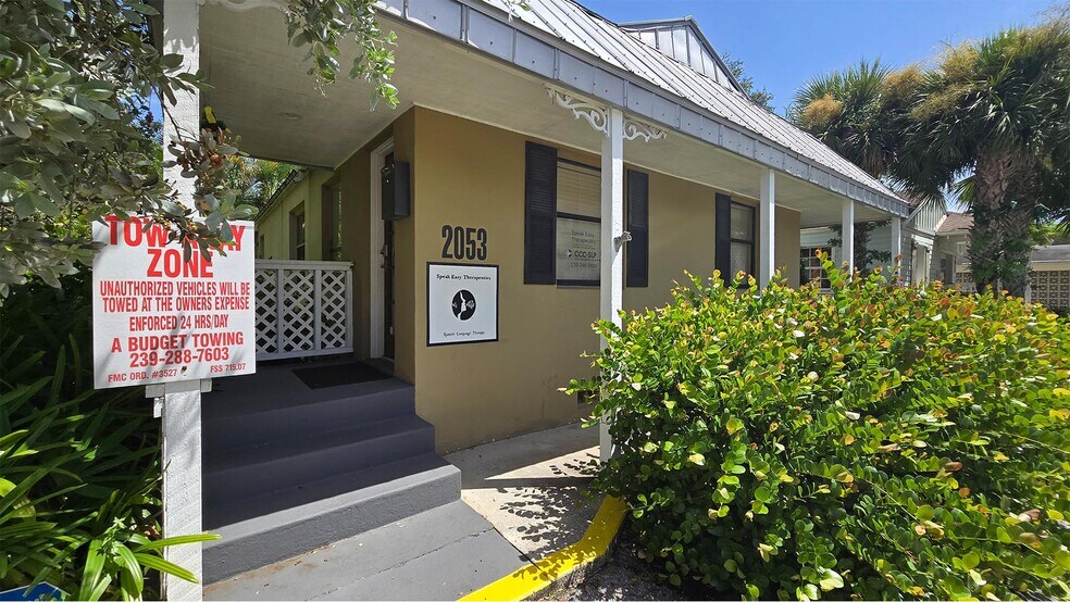 More Photos Of 2053 W 1st St, Fort Myers Office For Lease