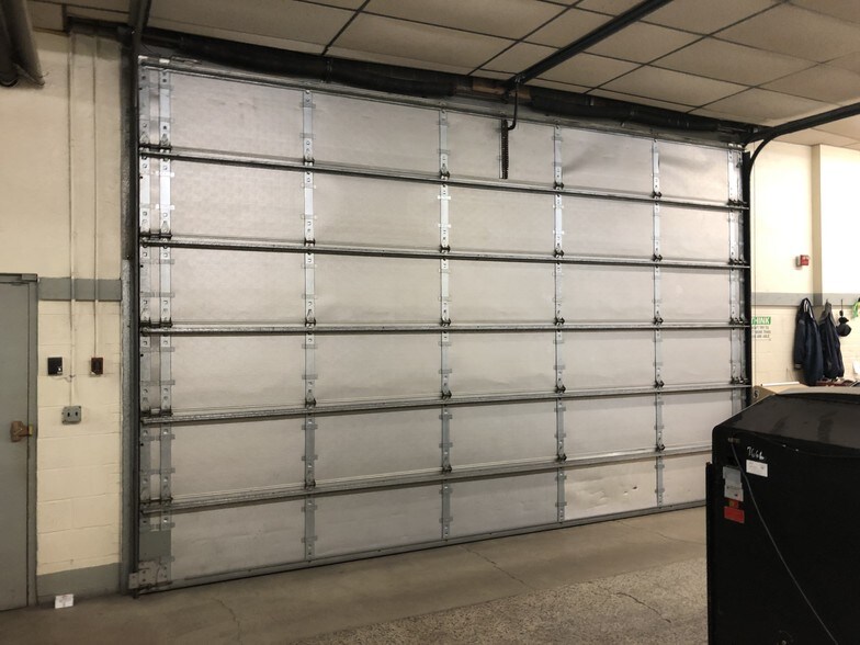 More Photos Of 280 NW Federal Ave, Massillon Light Manufacturing For Lease