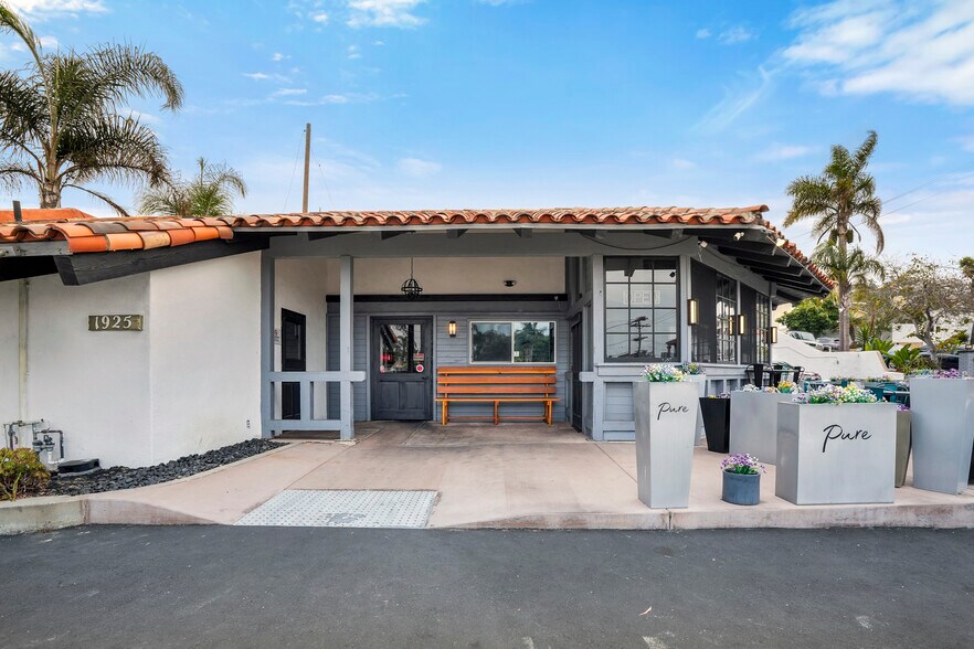 More Photos Of 1925 S El Camino Real, San Clemente Restaurant For Sale