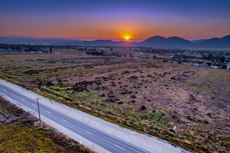 More Photos Of 0 Gibson Ave & Montgomery ave, Nuevo Land For Sale