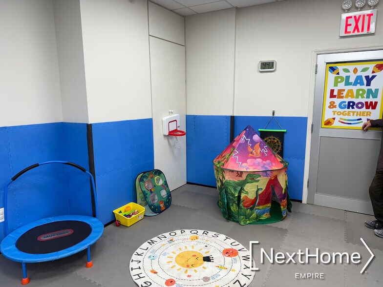 More Photos Of 805 36th Ave, Long Island City Multifamily For Sale