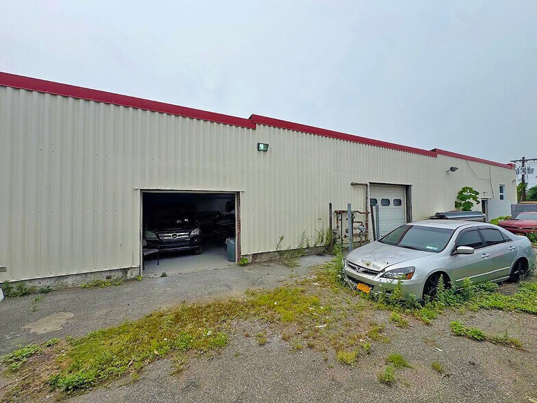 More Photos Of 359 Duffy Ave, Hicksville Warehouse For Sale