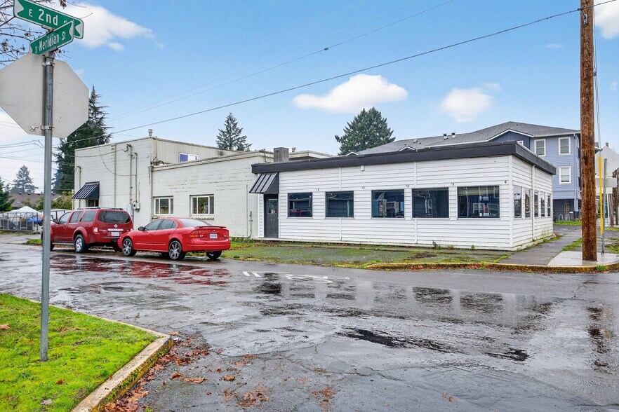 More Photos Of 814 E 2nd St, Newberg Office For Sale