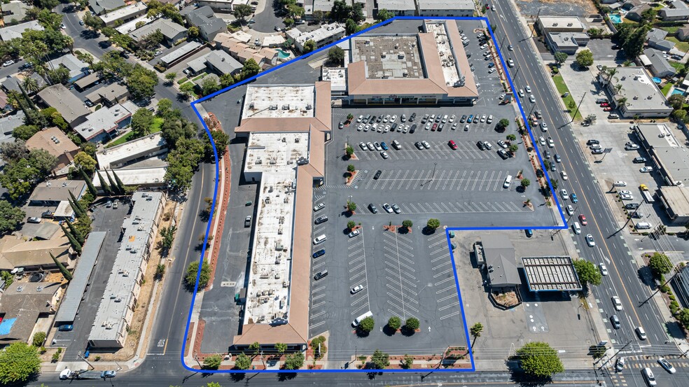 More Photos Of 2400 Coffee Rd, Modesto Unknown For Lease