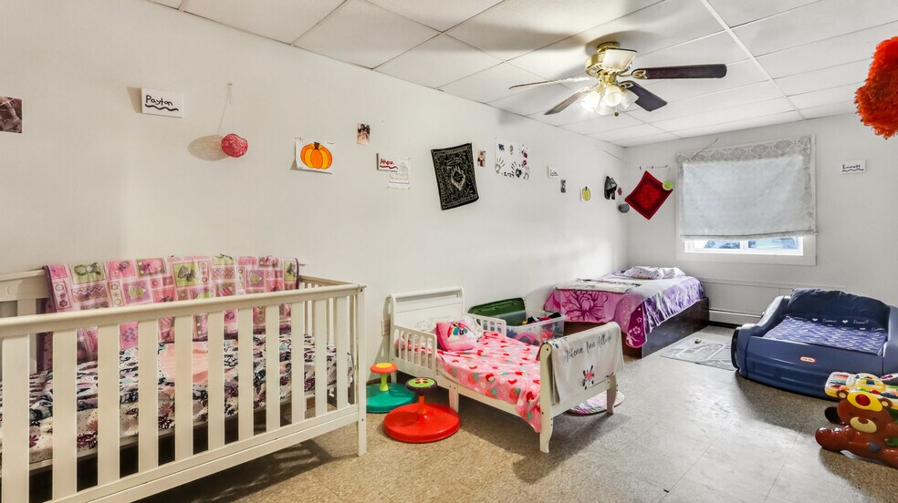 More Photos Of 106 S Harding St, Owen Apartments For Sale