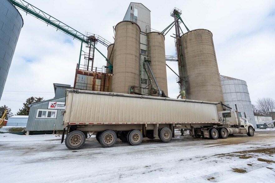 More Photos Of 6517 James St, Inwood Food Processing For Sale