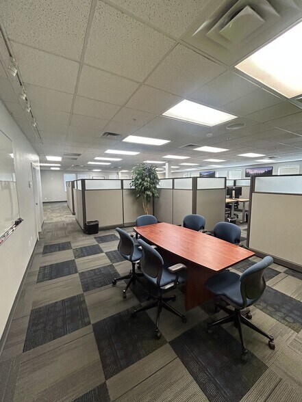 More Photos Of 3204-3210 N Canyon Rd, Provo Office For Lease