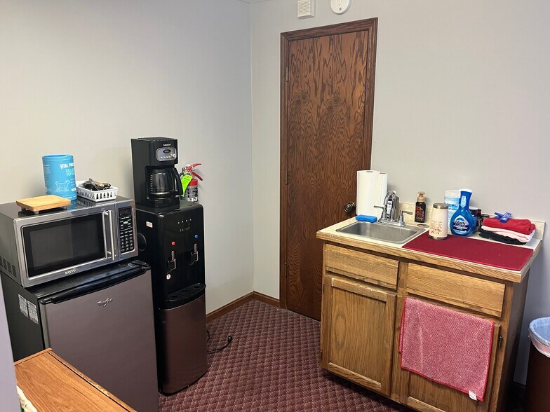 More Photos Of 4222 Oh-43, Kent Office For Sale