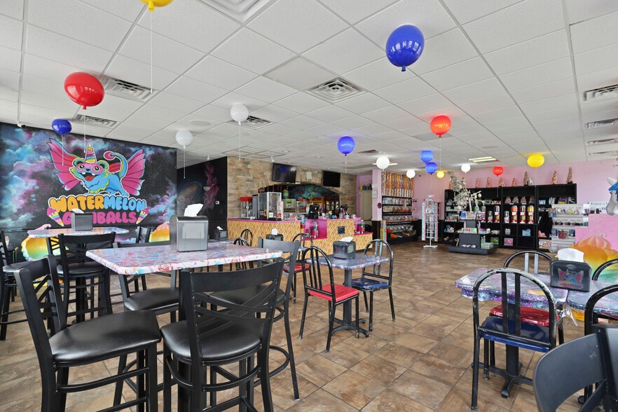 More Photos Of 298 W Orange St, Jesup Restaurant For Sale