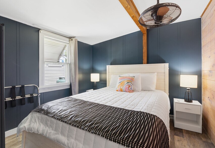 More Photos Of 773 Post Rd, Wells Hotel For Sale