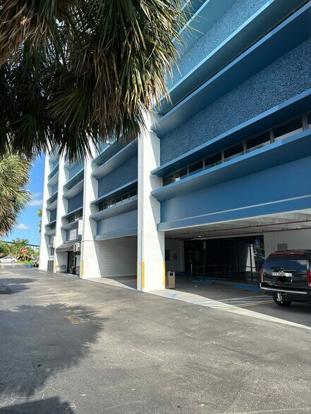 More Photos Of 1150 NW 72nd Ave, Miami Loft Creative Space For Lease