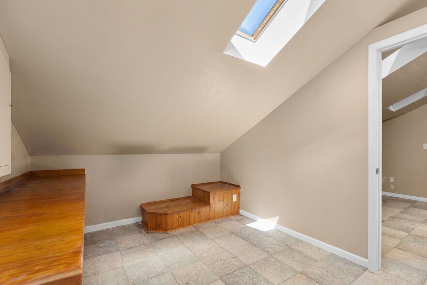 More Photos Of 11 Airport Dr, Wappingers Falls Medical For Sale