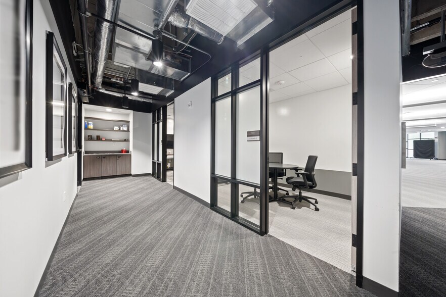 More Photos Of 7620 Guadalupe St, Austin Office For Lease