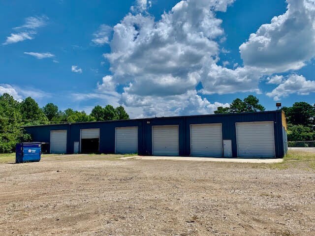 More Photos Of 5622 Farm to Market 2087 rd, Longview Truck Terminal For Lease