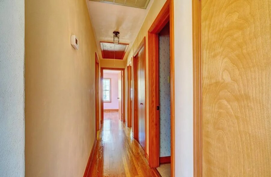 More Photos Of 4530 Shoulders Hill Rd, Suffolk Medical For Sale