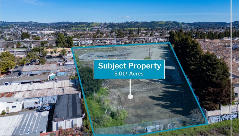 More Photos Of 10901 Russet St, Oakland Land For Sale