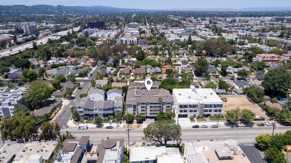 More Photos Of 4651 Cahuenga Blvd, North Hollywood Apartments For Sale
