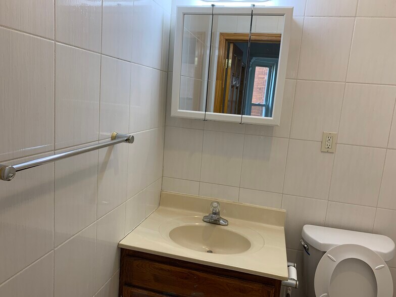 More Photos Of 125 Stratford Ave, Pittsburgh Apartments For Sale